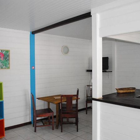 Le Goyavier Apartment Saint-Pierre Bagian luar foto