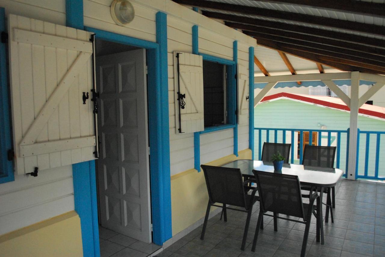 Le Goyavier Apartment Saint-Pierre Bagian luar foto